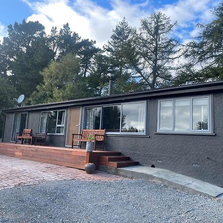 Alpine Views Burkes Pass Villa Luaran gambar